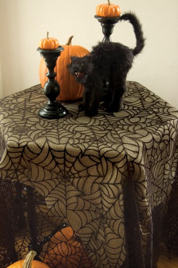 Spider web round tablecloths