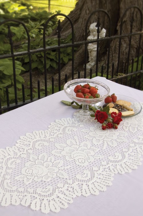 Rose Table Runners