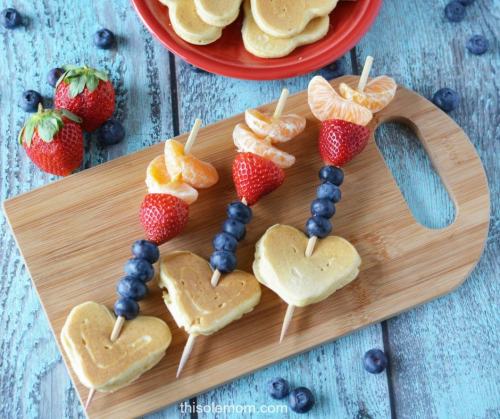 kids-valentines-day-cupid-arrow-pancake-fruit-kabobs